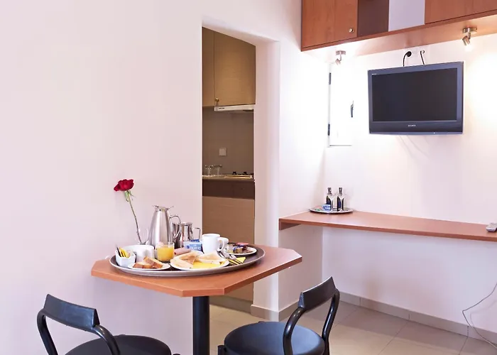 Galaxias Hotel 3*